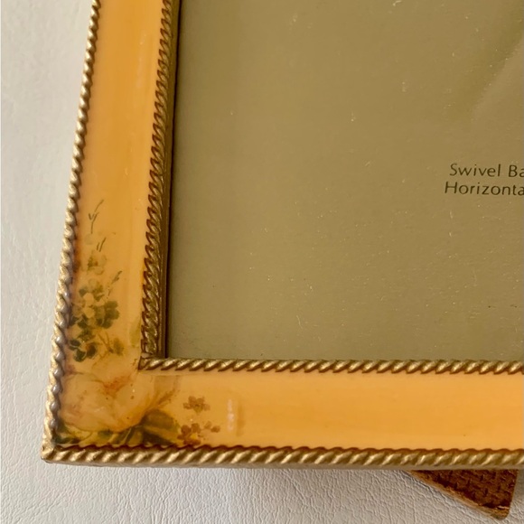 vintage Metal The bucklers picture frame Hand Crafted In USA 5.5/7” - Picture 7 of 15